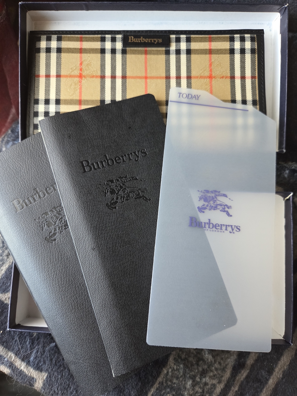 Vintage Burberrys Agenda & Address Book In The Classic Nova Check W/ COA And Box